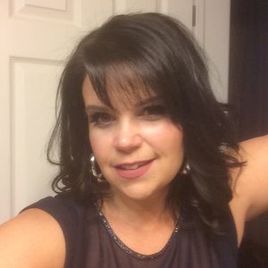 Meet your Posher, Lisa